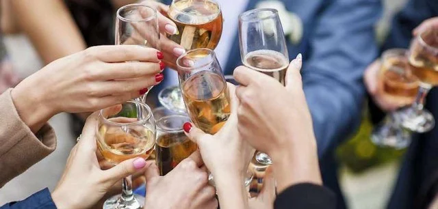 Refusing Alcohol During Tet Celebrations